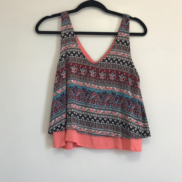 tribal pattern top - Picture 3 of 3